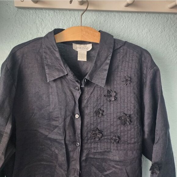 Jordan 100% linen embellish button front blouse - Picture 2 of 9